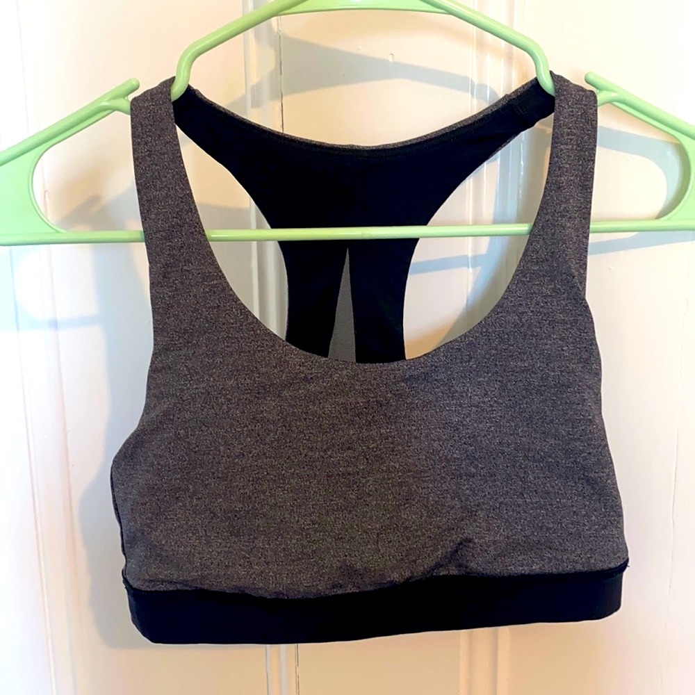 Lululemon Sports Bra Size 4